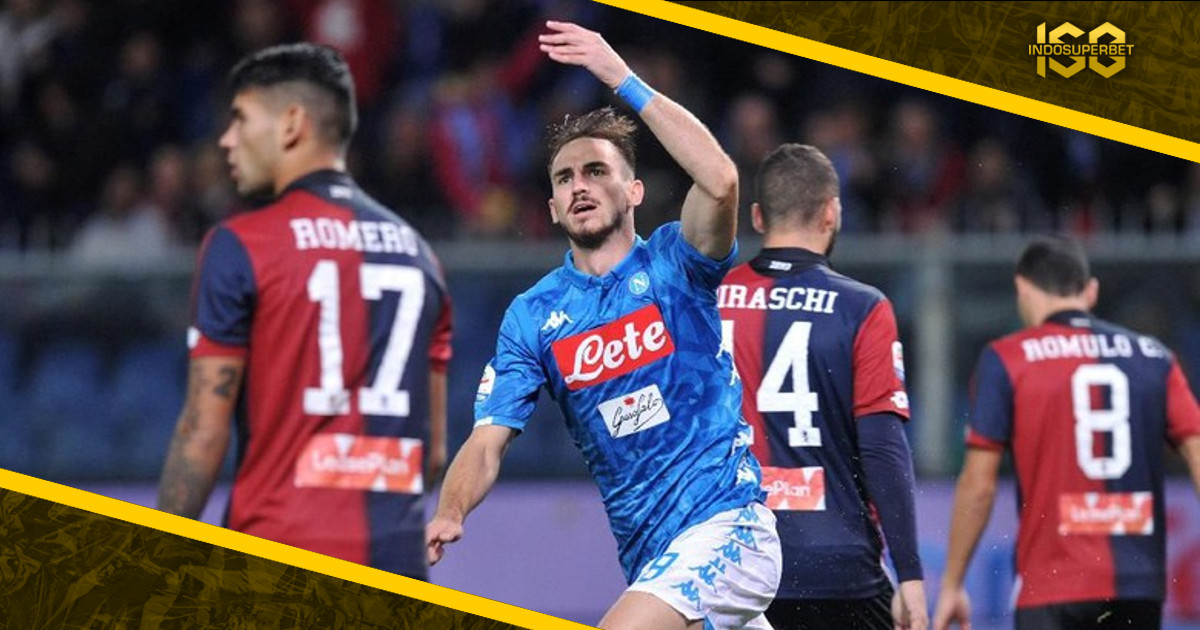 Balikkan Keadaan, Napoli Taklukkan Genoa 2-1