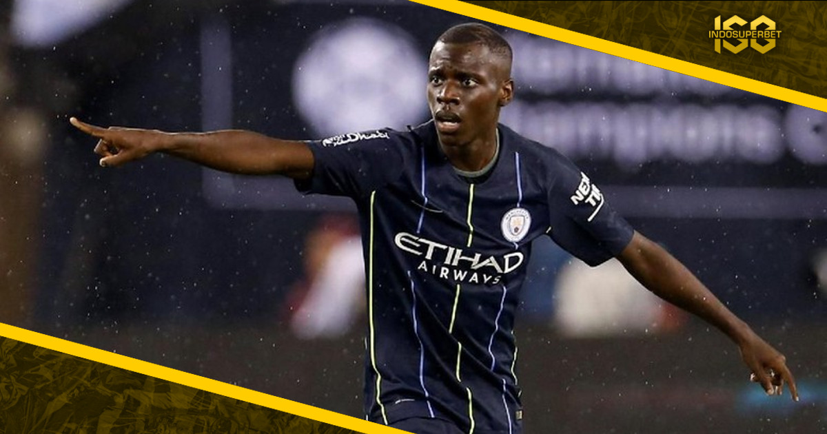 City Datangkan Claudio Gomes