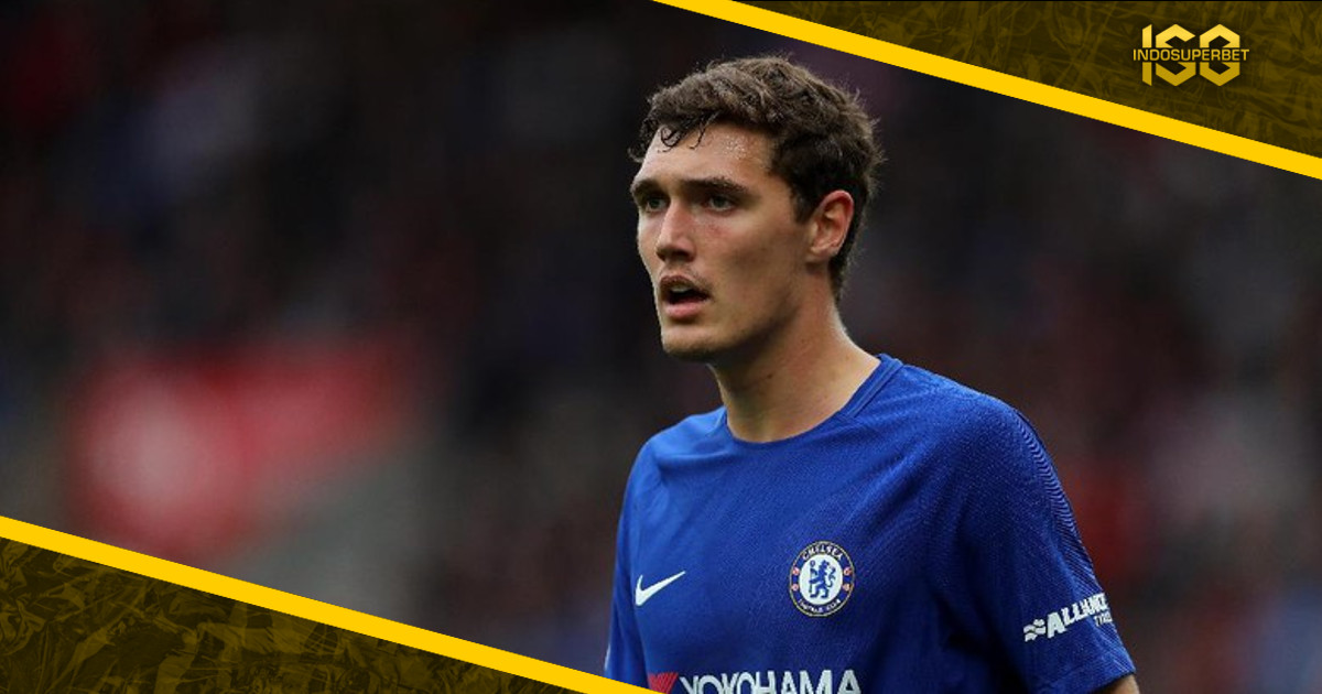 Tak Dipercaya Sarri, Andreas Christensen Belum Mau Tinggalkan Chelsea