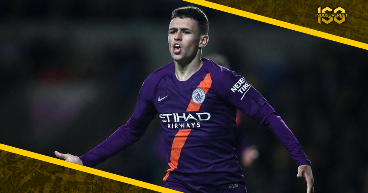 City Ikat Phil Foden Hingga 2024